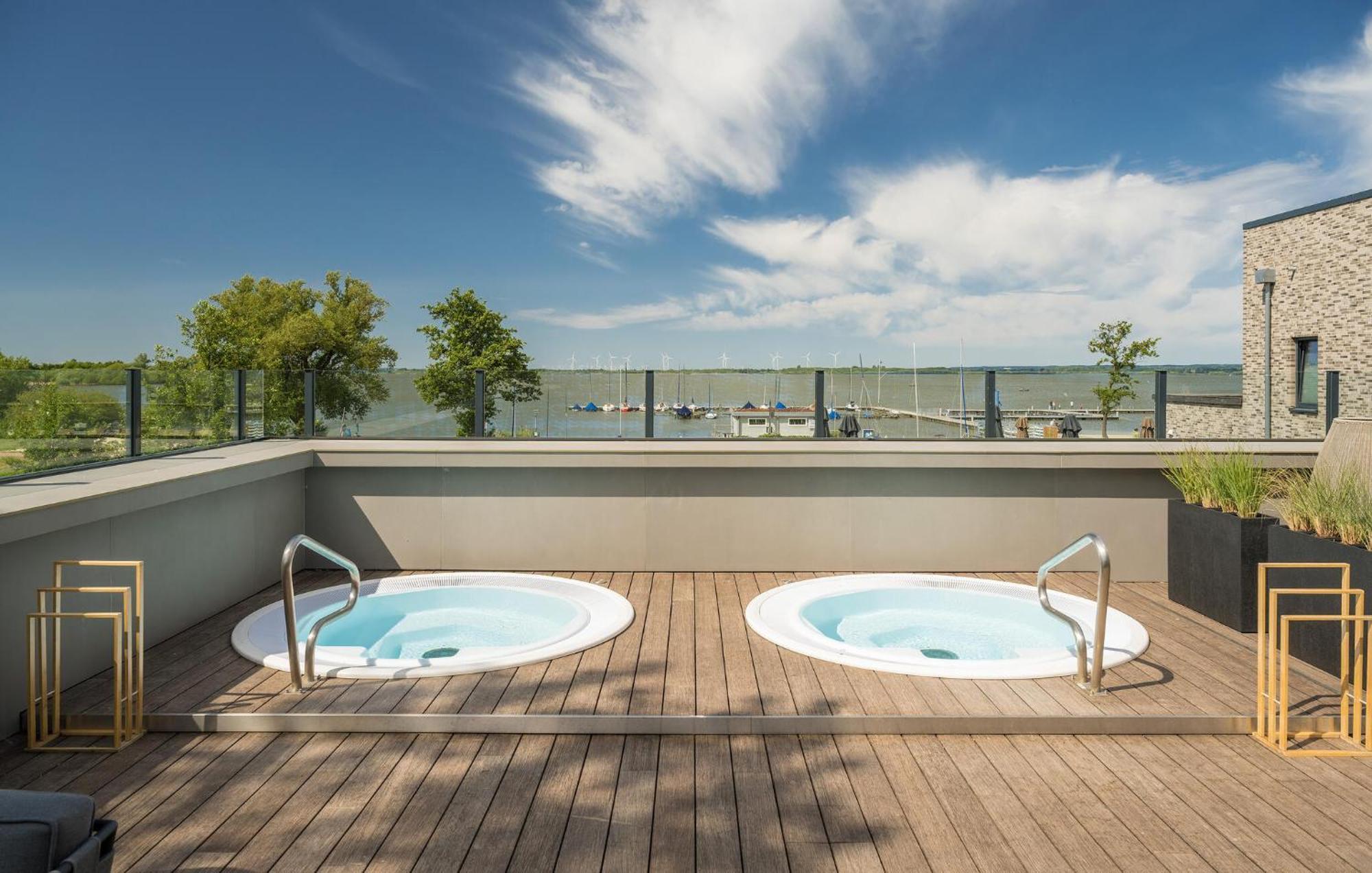 Nice Home In Lembruch-Duemmer See With Sauna Esterno foto